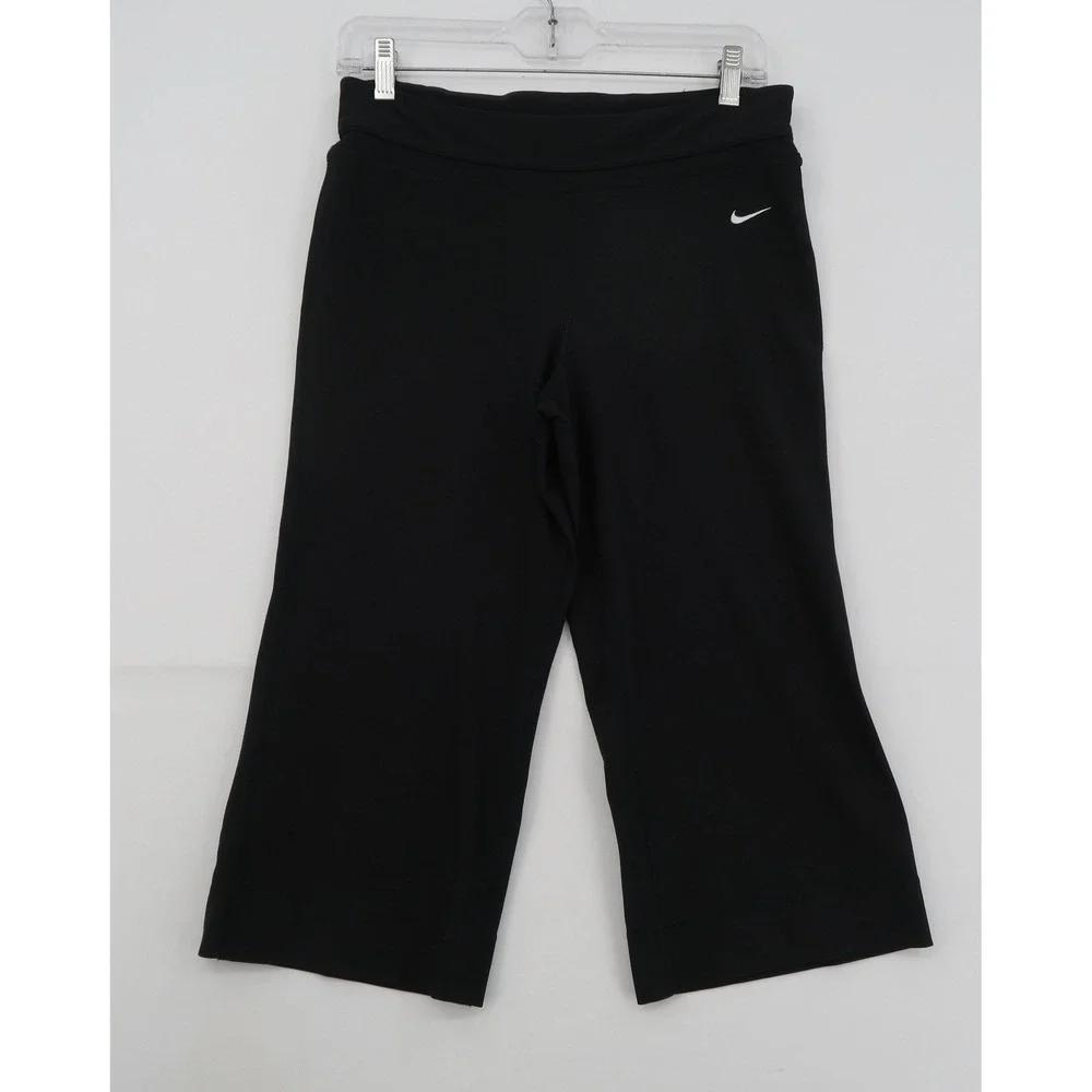 Nike Fit Dry Black Cropped Athletic Pants Womens Size Small Wide Leg Capris